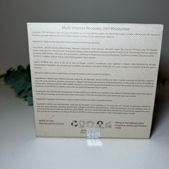 D’OR24k Multi-Vitamin Recovery 24h Moisturizer - Picture 3 of 3